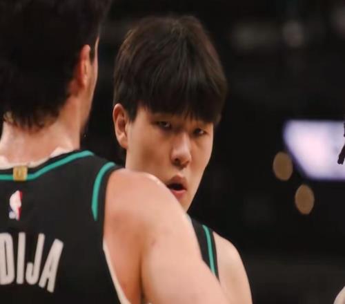 賽季報(bào)銷(xiāo)！楊瀚森慘遭重創(chuàng)，開(kāi)拓者強(qiáng)力中鋒不打了！