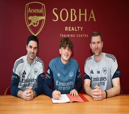 官方：阿森納與道曼簽訂預(yù)合同，待球員滿17歲將簽署職業(yè)合同
