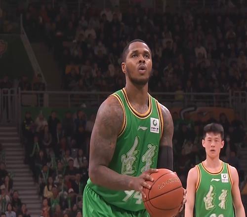 亨特不想離開，想要繼續(xù)效力遼寧隊(duì)