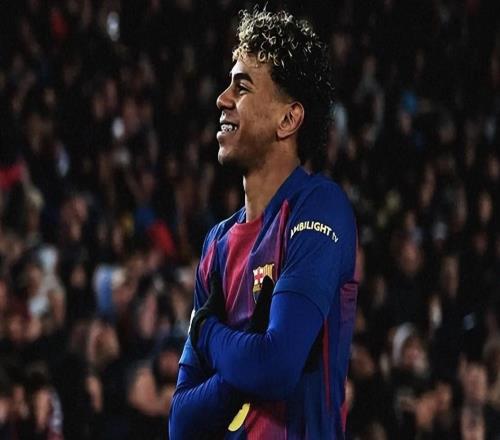 一人扛起全隊！亞馬爾神級下半場，巴薩41逆轉直通歐冠16強”