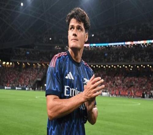 郵報：阿賈克斯一直在關(guān)注內(nèi)爾高，但他很享受在北倫敦的生活