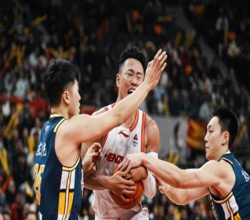 爆砍43分，“沒天賦”的他，秘訣只有一個字