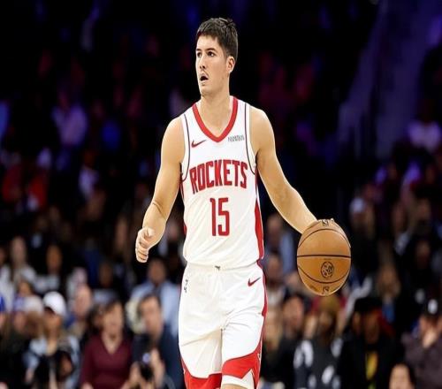 短板還是非常明顯，因此火箭探花郎不能夠每場都保持高水準的表現(xiàn)