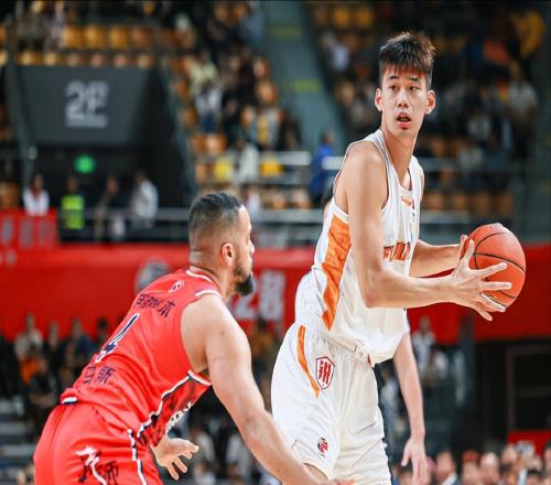 CBA：新星5記三分6封蓋，鄒陽合砍41分，郭艾倫8分主場失利