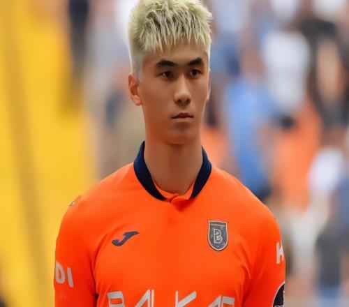 重慶銅梁龍本賽季迎來后防新核心，曾是國安踢過主力，已官宣加盟