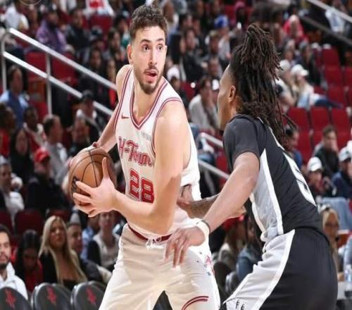 申京14投3中，火箭隊(duì)新三人組更搭配底薪后衛(wèi)10+10鞏固主力位置