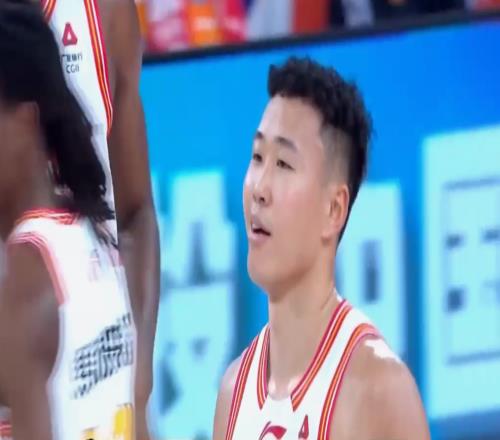 刺激！賀希寧43分殺紅眼！白邊封神24+18拯救盧偉，上海復(fù)仇深圳