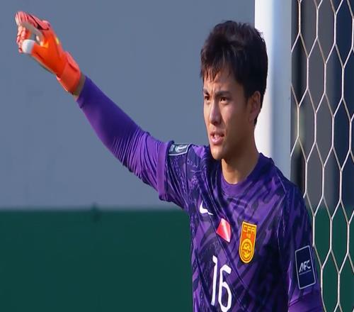 6人在歐洲踢球！曝李昊被切爾西關(guān)注，王鈺棟留洋難了，原因揭曉