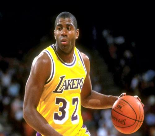 又轟下37+13+11！抱歉魔術(shù)師：你從隊(duì)史第一變成了隊(duì)史第二