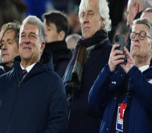 拉波爾塔：巴薩冬窗引援市場(chǎng)正式關(guān)閉，貝爾納爾和卡薩多留隊(duì)