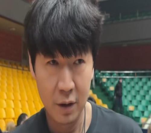 廣州山東踩場！小高與艾倫敘舊+與鮑威爾PK中場三分，邱彪談疲憊