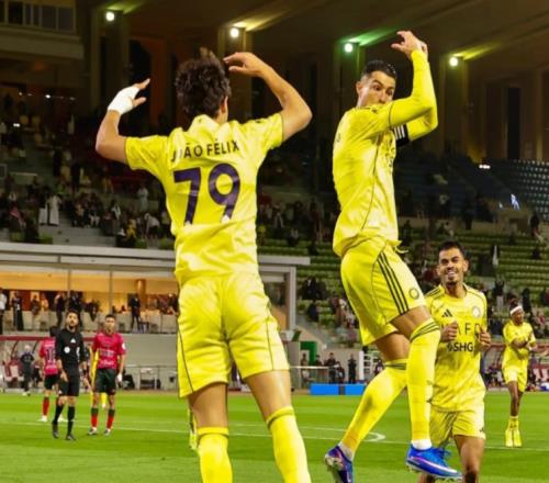 10登頂！32絕殺！朗斯超越巴黎，拉齊奧締造奇跡，C羅4連勝