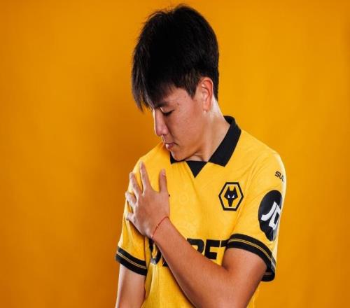 徐彬加盟狼隊官宣！王鈺棟曾拒歐洲豪門，范志毅李瑋鋒點評太扎心