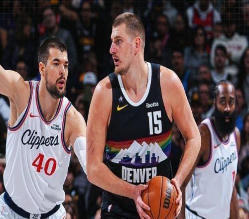 統(tǒng)治力！約基奇時隔16場復(fù)出31+12激活4人20+吊打快船