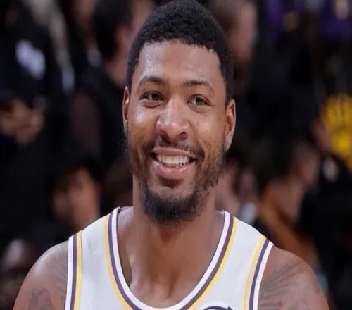 湖人大勝奇才！三核轟85分，替補各將齊發(fā)揮，雷迪克用人辣眼！