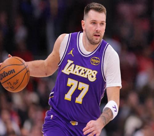 就在今天，東契奇打瘋了，僅22分鐘，就締造79年NBA獨一無二紀錄