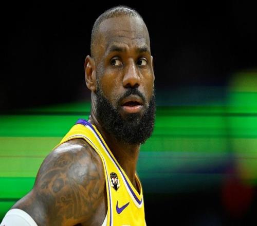 湖人142111戰(zhàn)勝奇才球員評價：3人滿分，6人及格，1人低迷