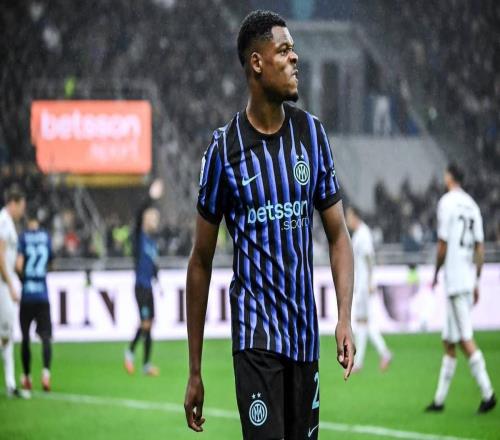 記者：利物浦目前只是在了解鄧弗里斯的情況，并未開(kāi)啟談判