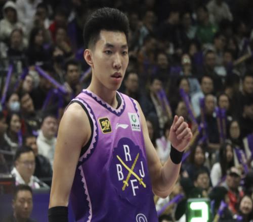 點(diǎn)贊！北控國(guó)手廖三寧給母校捐30萬(wàn)建報(bào)告廳以其名字命名