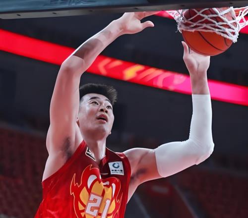 輸上海9分！揪出3大“廢柴”，坑慘了深圳隊(duì)