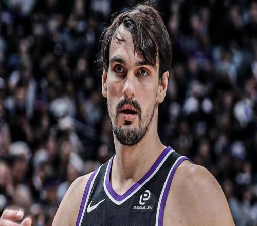 終于有人動了！三隊大交易！市場第一聲槍響！