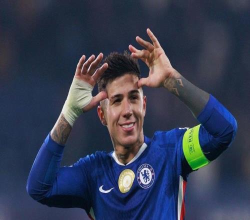 少帥比肩三大傳奇！佩德羅傳射恩佐絕殺，切爾西32鐵錘幫創(chuàng)紀錄