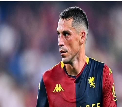 真正大魚！大連英博白撿一個寶貝，喜簽中超新孔卡，攪亂爭冠格局