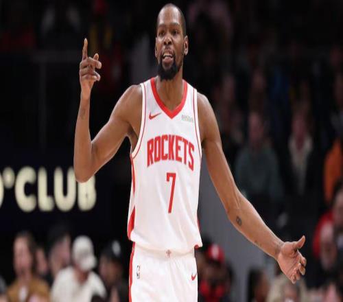 鍵盤(pán)俠KD上線！杜蘭特回應(yīng)字母哥流言用生涯總分回?fù)舻引堔Z40分