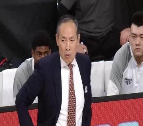 快醒醒吧！關鍵時刻又崩，許利民用兵糟糕透頂，他倆堪稱輸球罪人