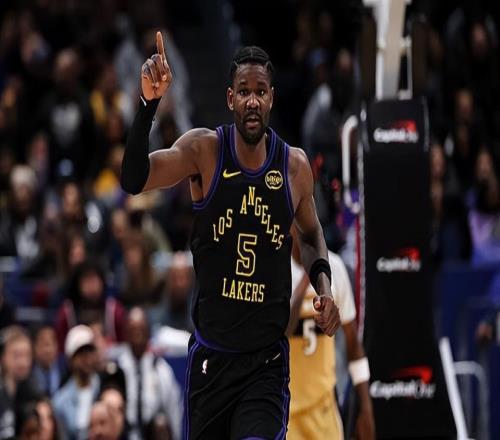 面對奇才難得強(qiáng)硬了一把！湖人內(nèi)線支柱能否保持這樣的水準(zhǔn)呢