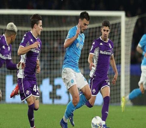 那不勒斯21佛羅倫薩，韋爾加拉、古鐵雷斯建功