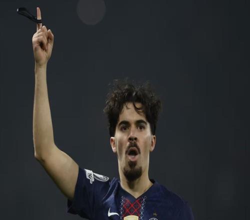 阿斯：皇馬仍認(rèn)為中場(chǎng)答案是維蒂尼亞，但轉(zhuǎn)會(huì)需球員本人推動(dòng)