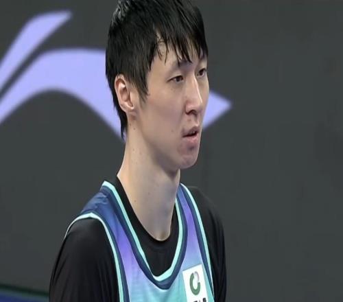 隊史首勝廣東！寧波13分大勝終結(jié)廣東五連勝胡明軒10分徐杰傷退