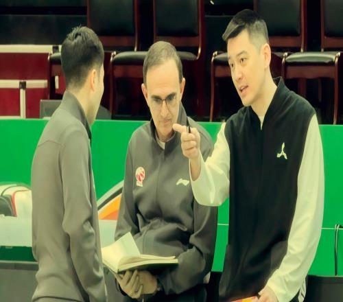 遼籃能否再勝江蘇?期待“王三瘋”莫蘭德繼續(xù)大爆發(fā),隊(duì)長(zhǎng)加成更穩(wěn)