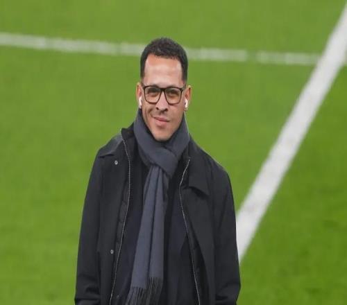 1.21億先生絕殺！切爾西讓2追3創(chuàng)歷史，羅塞尼爾點(diǎn)石成金！