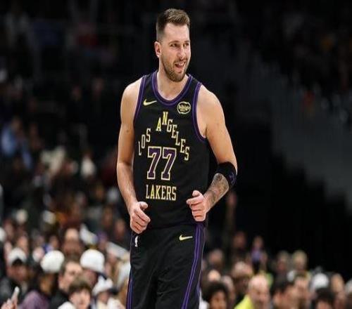 東契奇談半場(chǎng)三雙：看似輕松實(shí)則不易但當(dāng)狀態(tài)來(lái)臨時(shí)感覺(jué)很棒