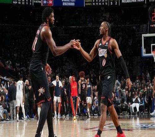 馬克西談恩比德：他今晚的上場時間比我還長真是太棒了