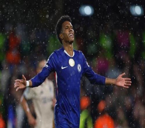 跟隊：埃斯特旺因個人原因缺席切爾西比賽，球員已返回巴西