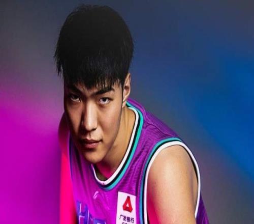 CBA又開重磅罰單！6人被處罰，禁賽4場，罰款16萬，山東大漢在列