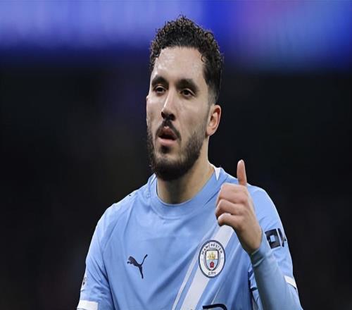 曼城VS熱刺：格伊坐鎮(zhèn)后防，福登+B席領(lǐng)銜中軸線，哈蘭德沖鋒