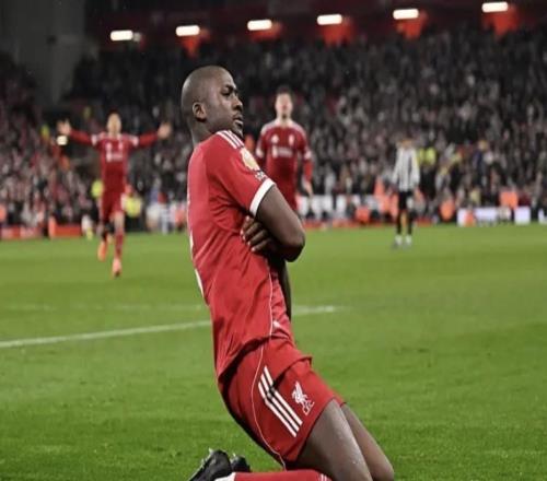 TA：科納特的回歸恰如及時(shí)雨紐卡的無鋒戰(zhàn)術(shù)總體效果不錯(cuò)