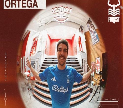 官方：曼城門將奧爾特加莫雷諾加盟森林，雙方簽約至賽季結(jié)束