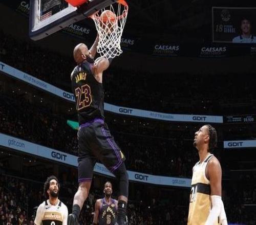 雷迪克調(diào)侃老詹：聯(lián)盟想讓他參加扣籃大賽仿生腿里還有不少能量