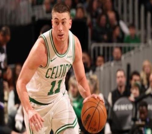 普里查德29+8拉文17+4綠軍送國(guó)王8連敗