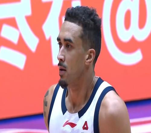 廣東13分慘敗寧波！徐杰傷退，胡明軒9中2，奎因24+8，薩姆納24+7