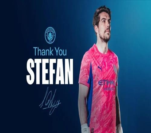 深感自豪！曼城門神深情告別隨隊奪7冠勇?lián)鋯蔚对煊⒊倪B冠