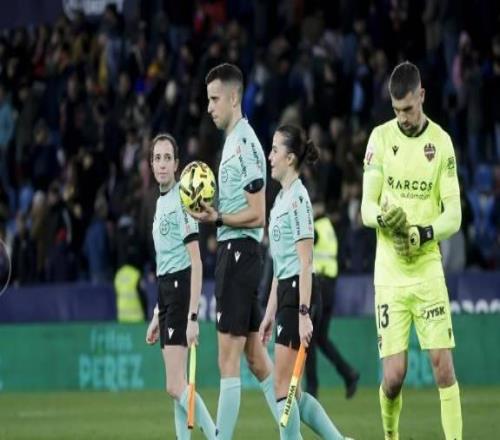 萊萬特vs馬競的比賽中兩名邊裁都是女性，為西甲歷史首次