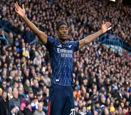 40！阿森納大勝利茲聯(lián)止3輪不勝，7分領(lǐng)跑英超，壓力給到曼城