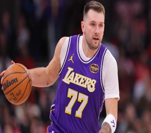 湖人100112尼克斯球員評價：東契奇良好，3人及格，5人低迷