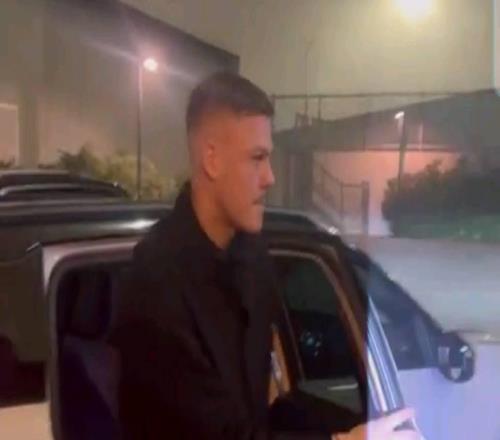 即將正式加盟，霍爾姆已抵達(dá)尤文的醫(yī)療中心接受體檢